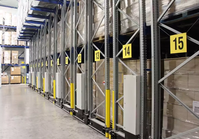 Automatisering: Installatie verrijdbare palletstellingen