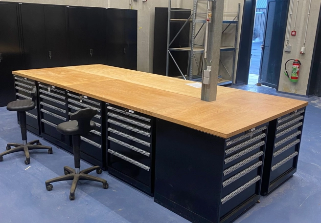 Magazijn- en werkplaatsinrichting