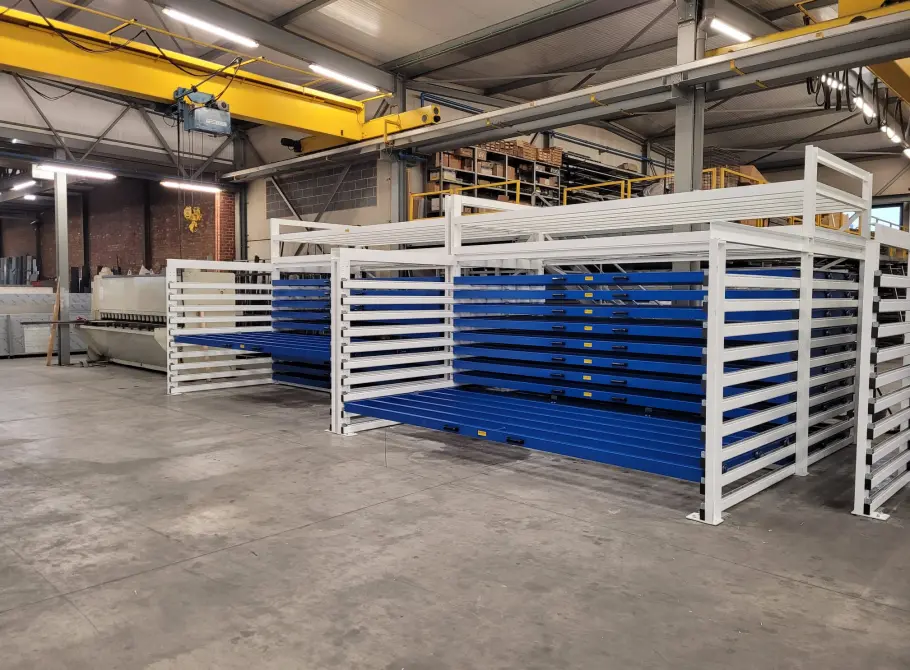 De juiste rekken voor metalen <span>platen en buizen</span>