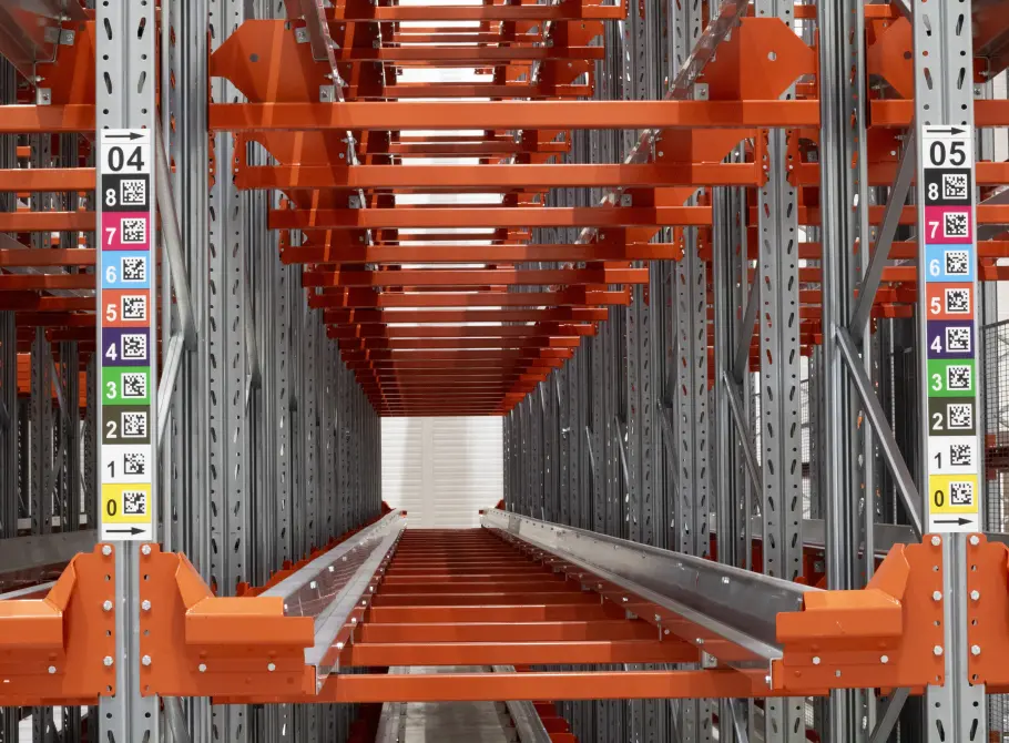 Lalels voor de <span>industrie en logistiek</span>